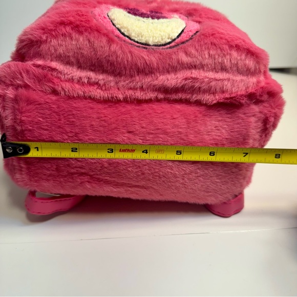 NWT. Disney’s Fluffy mini Backpack. Toy Story Lotso pink furry backpack - Picture 15 of 15